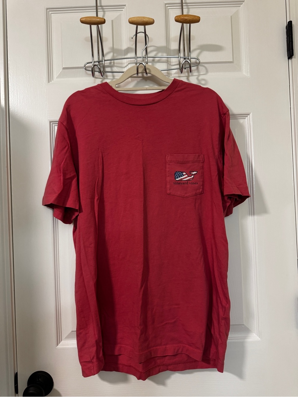 Vineyard Vines Men's Light Red Pocket Tee with USA Flag Whale Logo